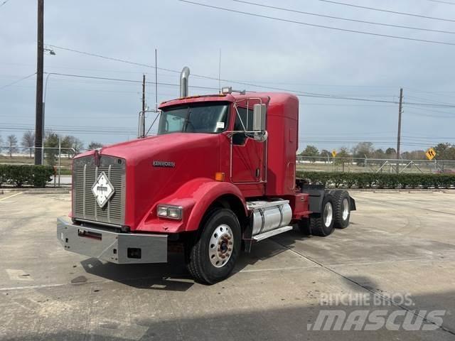 Kenworth T800 Prime Movers