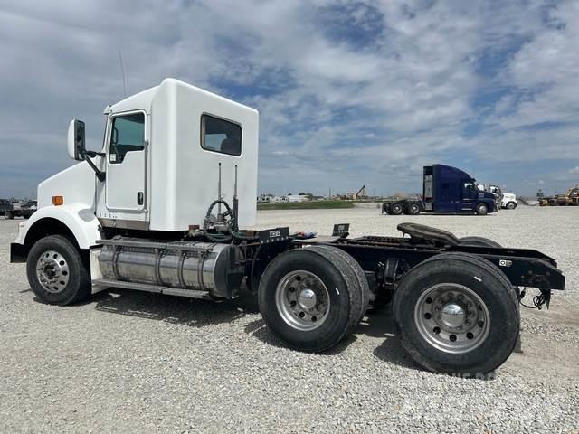 Kenworth T800 Prime Movers