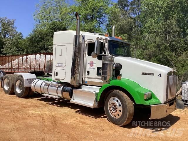 Kenworth T800 Prime Movers