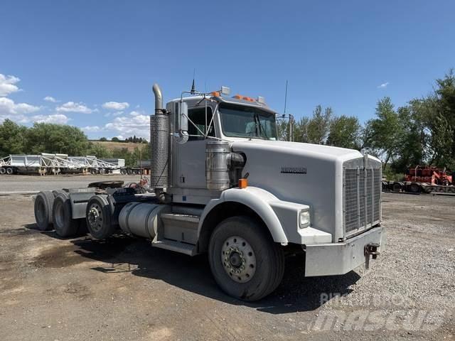 Kenworth T800 Prime Movers