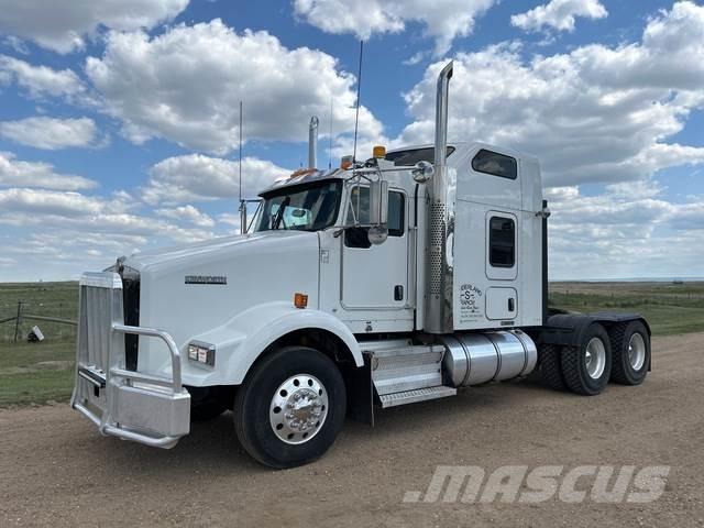 Kenworth T800 Prime Movers