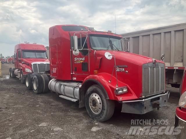 Kenworth T800 Prime Movers