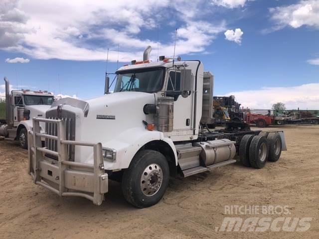 Kenworth T800 Prime Movers