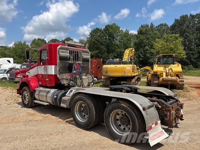 Kenworth T800 Prime Movers