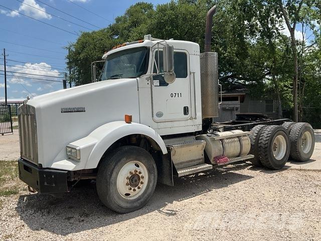 Kenworth T800 Prime Movers