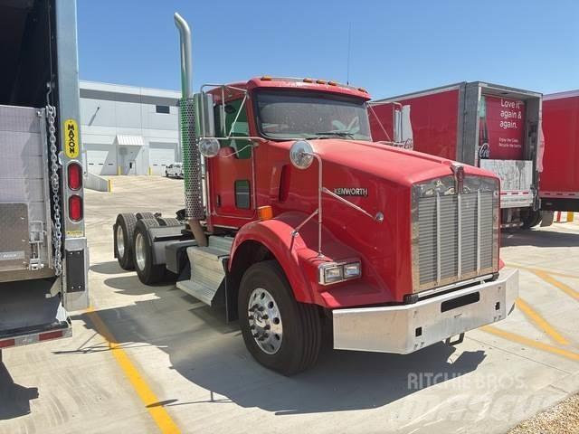 Kenworth T800 Prime Movers