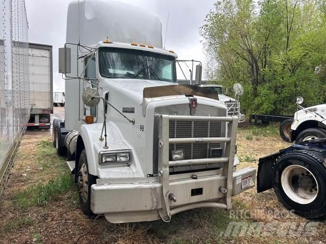 Kenworth T800 Prime Movers