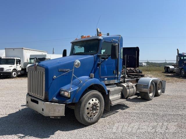 Kenworth T800 Prime Movers