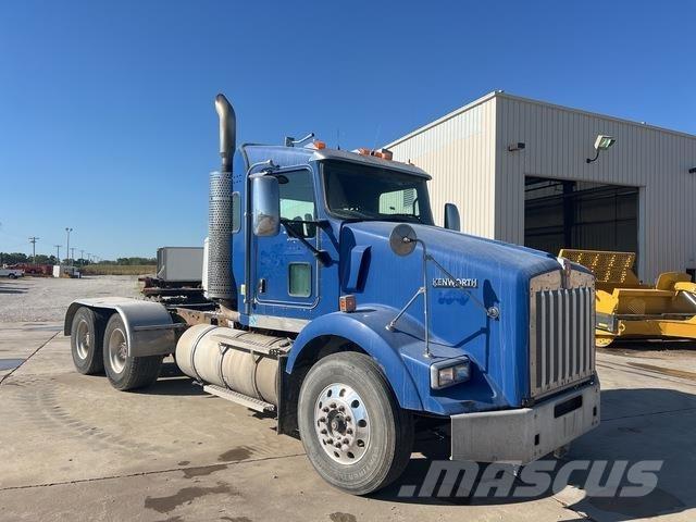 Kenworth T800 Prime Movers