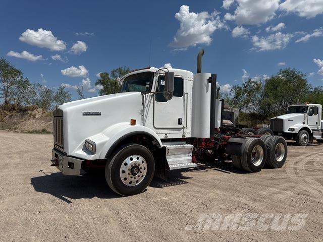 Kenworth T800 Prime Movers