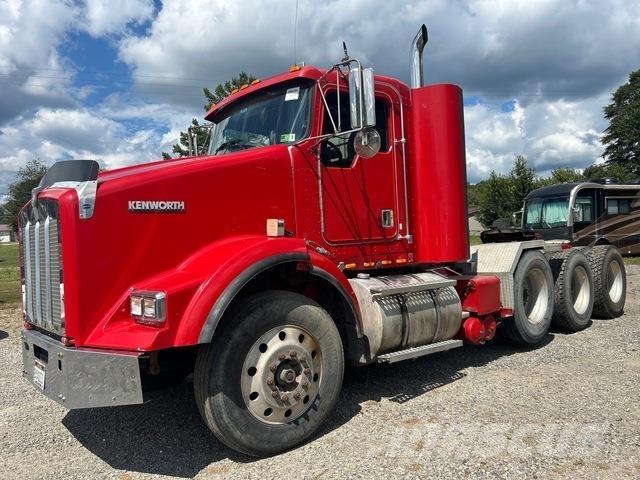 Kenworth T800 Prime Movers