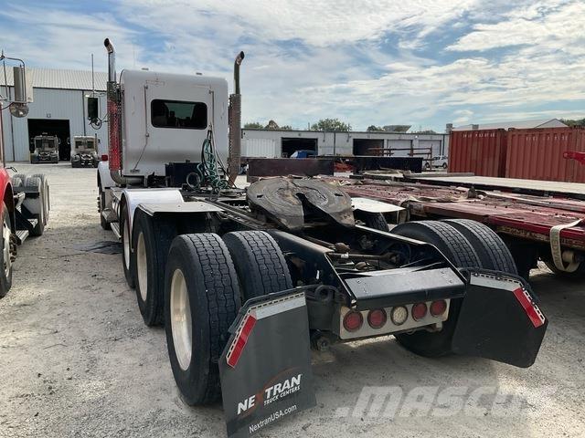 Kenworth T800 Prime Movers