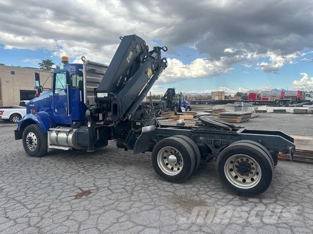 Kenworth T800 Truck mounted cranes
