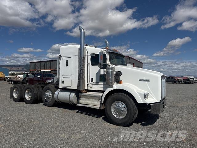 Kenworth T800 Prime Movers