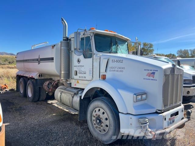 Kenworth T800 Water bowser