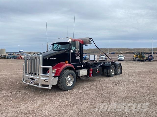 Kenworth T800 Skip bin truck