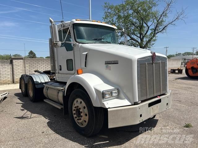 Kenworth T800B Prime Movers