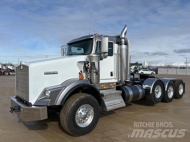 Kenworth T800W Prime Movers