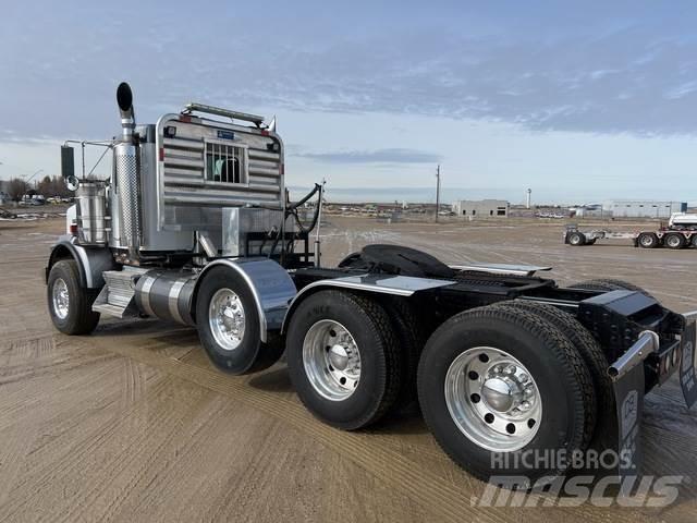 Kenworth T800W Prime Movers