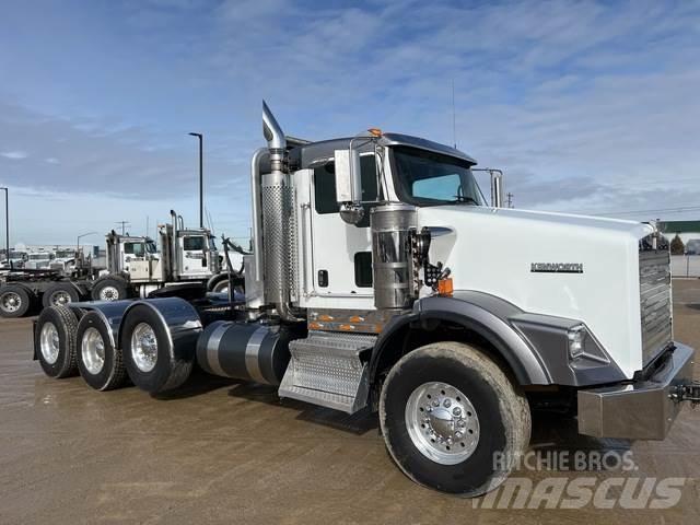 Kenworth T800W Prime Movers