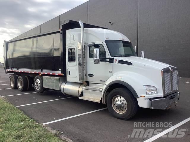 Kenworth T880 Tipper trucks