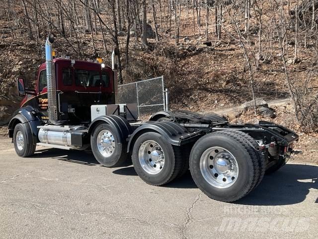 Kenworth T880 Prime Movers