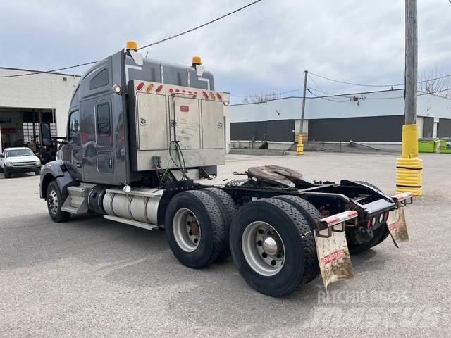 Kenworth T880 Prime Movers
