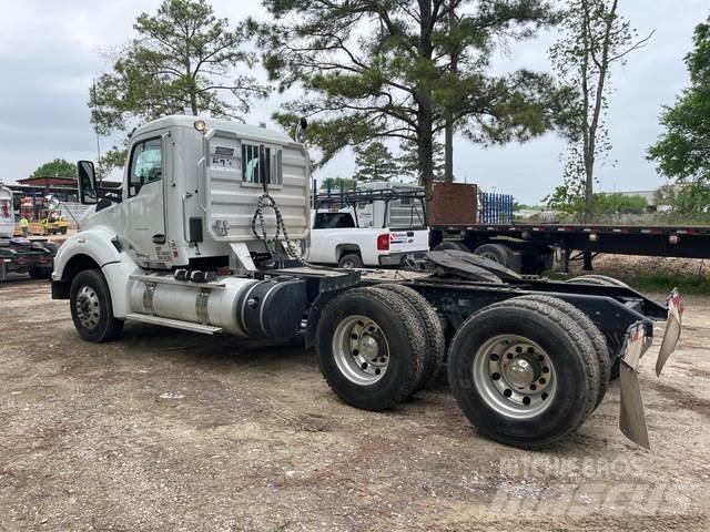 Kenworth T880 Prime Movers