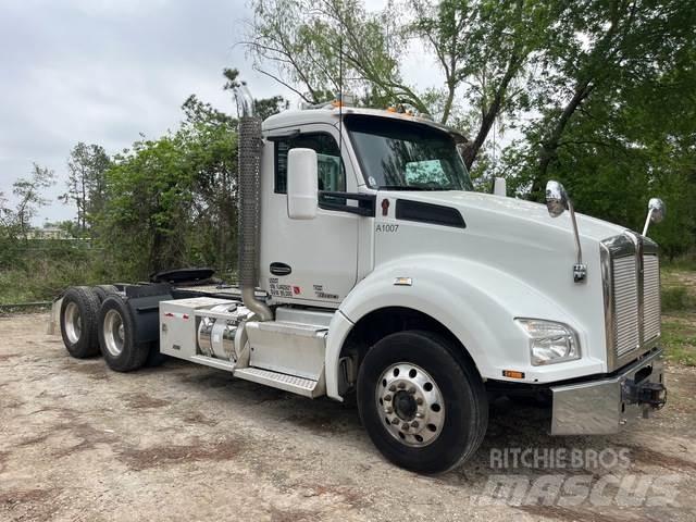 Kenworth T880 Prime Movers