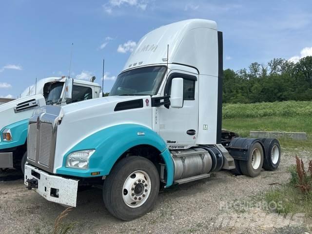 Kenworth T880 Prime Movers