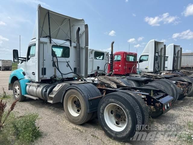 Kenworth T880 Prime Movers