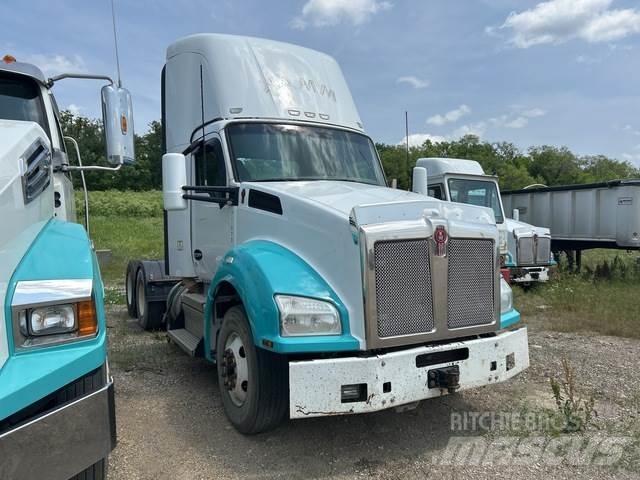 Kenworth T880 Prime Movers