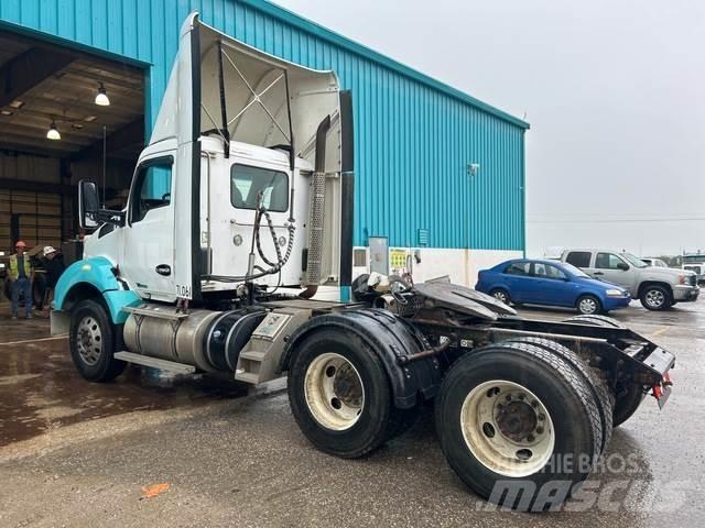 Kenworth T880 Prime Movers