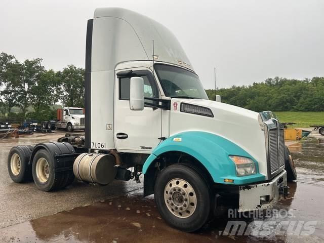 Kenworth T880 Prime Movers