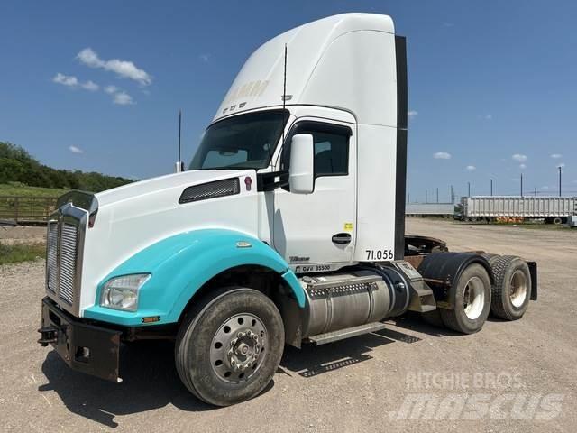 Kenworth T880 Prime Movers