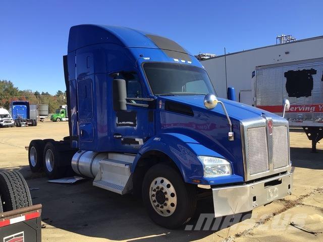 Kenworth T880 Prime Movers