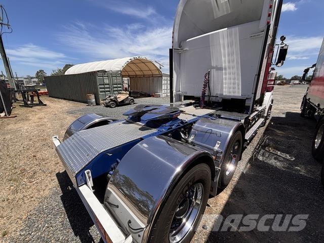 Kenworth T909 Prime Movers