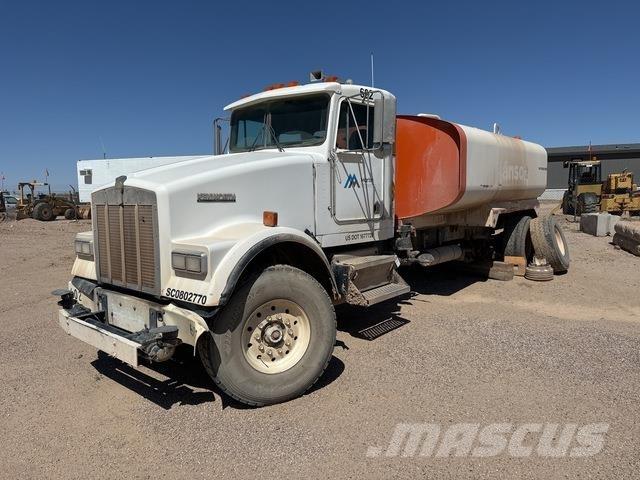 Kenworth W900 Water bowser
