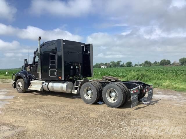 Kenworth W990 Prime Movers