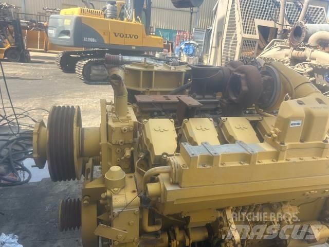 Komatsu  Engines
