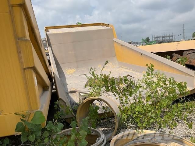 Komatsu  Box body