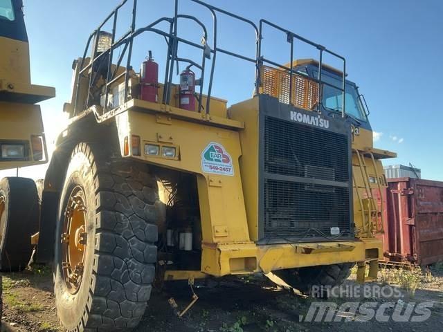 Komatsu 330M Articulated Haulers