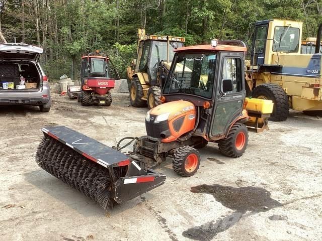 Kubota BX2380 Compact tractors