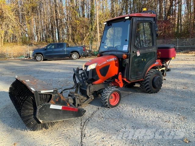 Kubota BX2380 Compact tractors