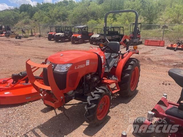 Kubota L2501DT Compact tractors