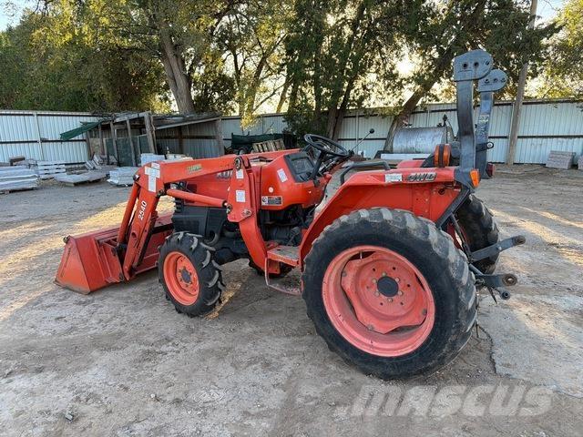 Kubota L2800D Tractors