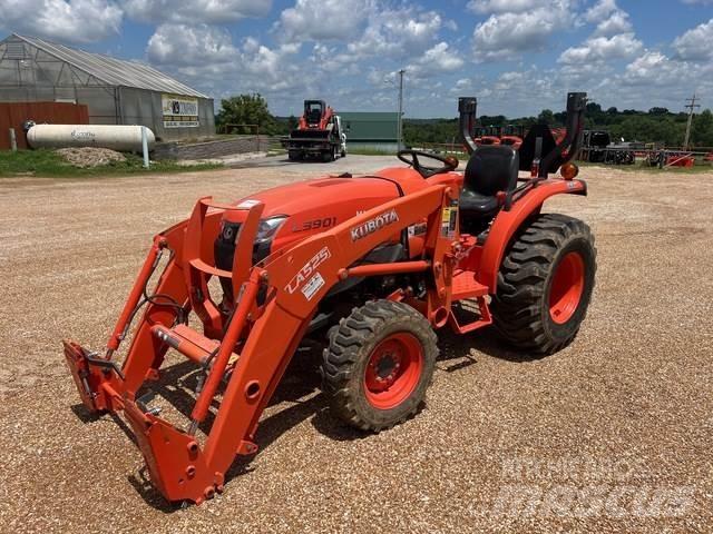 Kubota L3901D Tractors