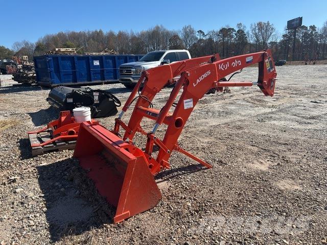 Kubota LA1065A Other