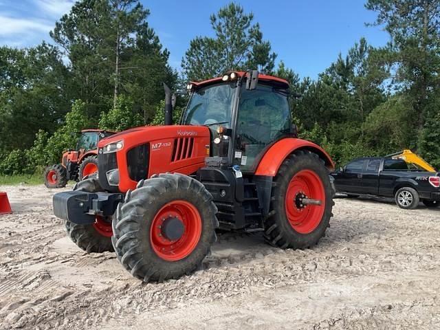 Kubota M7-132D Tractors