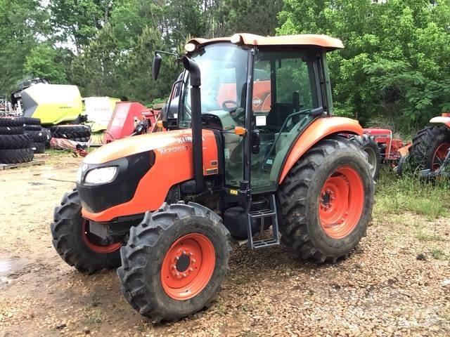 Kubota M7060D Tractors